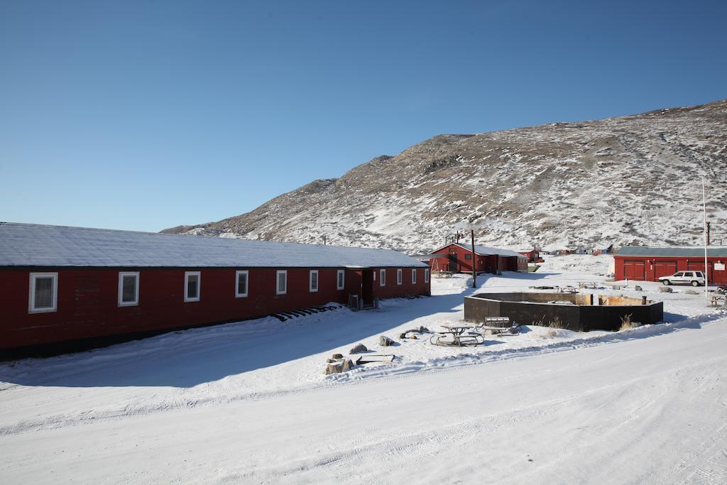 Old Camp Hostel Kangerlussuaq Buitenkant foto